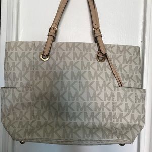 Michael kors bag